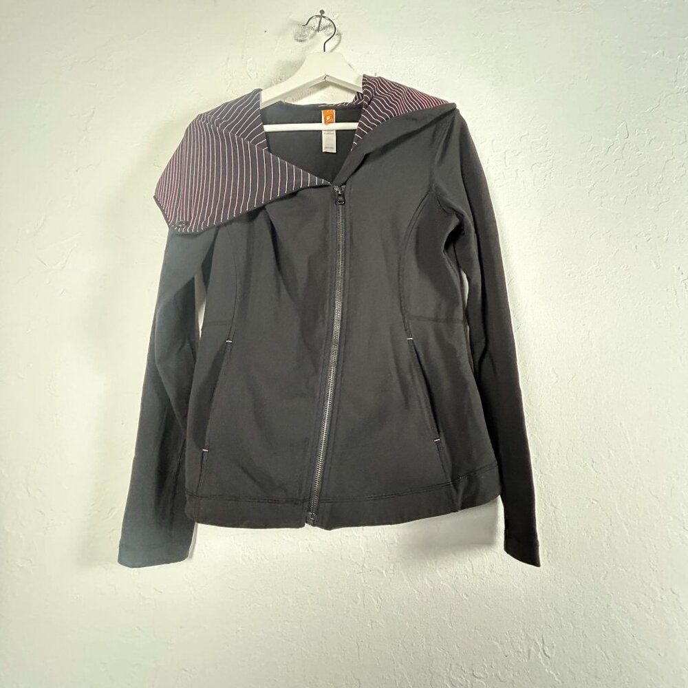 Lucy Womens Hatha Flow Asymmetric Zip Up /Cowl Neck Jacket Small Stretch Pockets